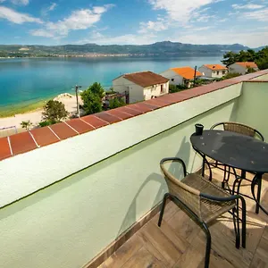 Apartament Saric-2 By Interhome, Trogir